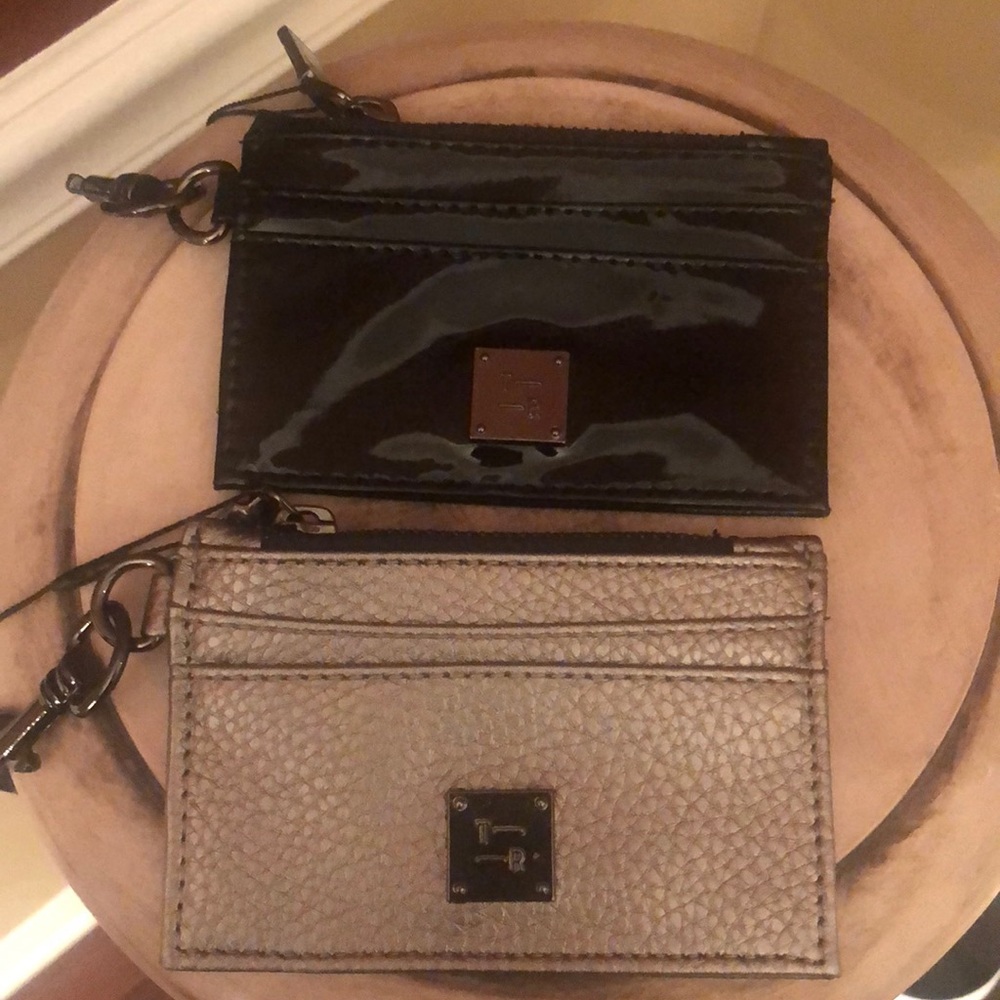 Royln Card Cases NWT Pewter or Black Patent. Perfect for any size bag.
